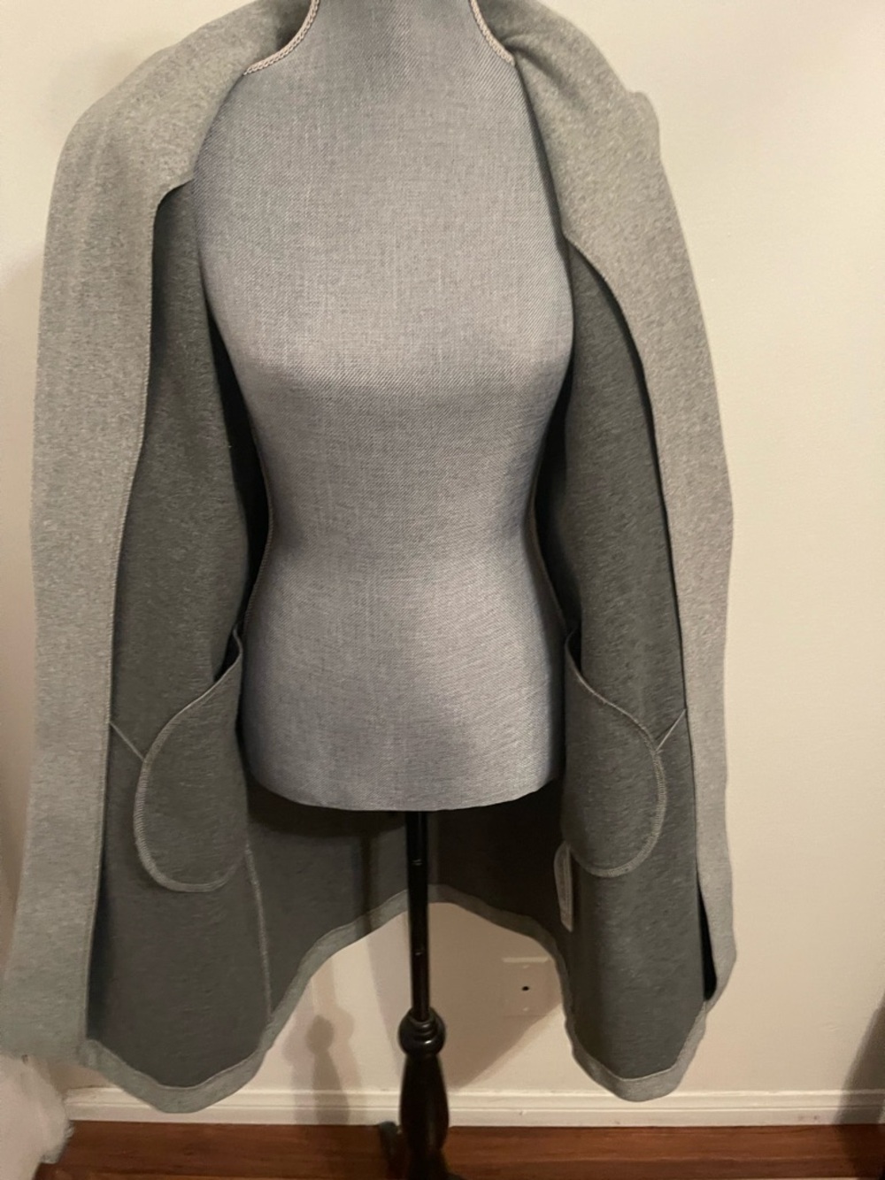 Zara Gray Coat . Size M - Picture 14 of 15